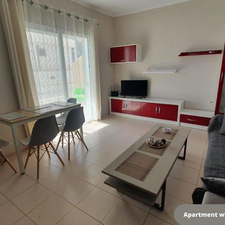 Sunny Apartament Saranda 2 エクステリア 写真