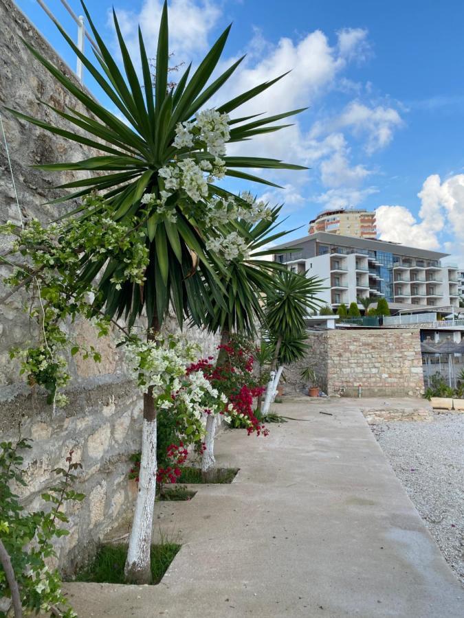 Sunny Apartament Saranda 2 エクステリア 写真