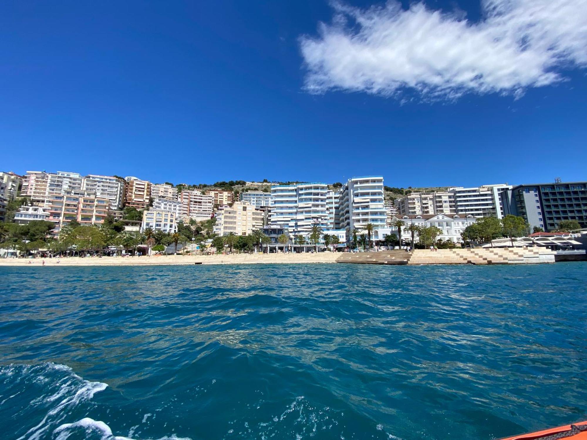 Sunny Apartament Saranda 2 エクステリア 写真
