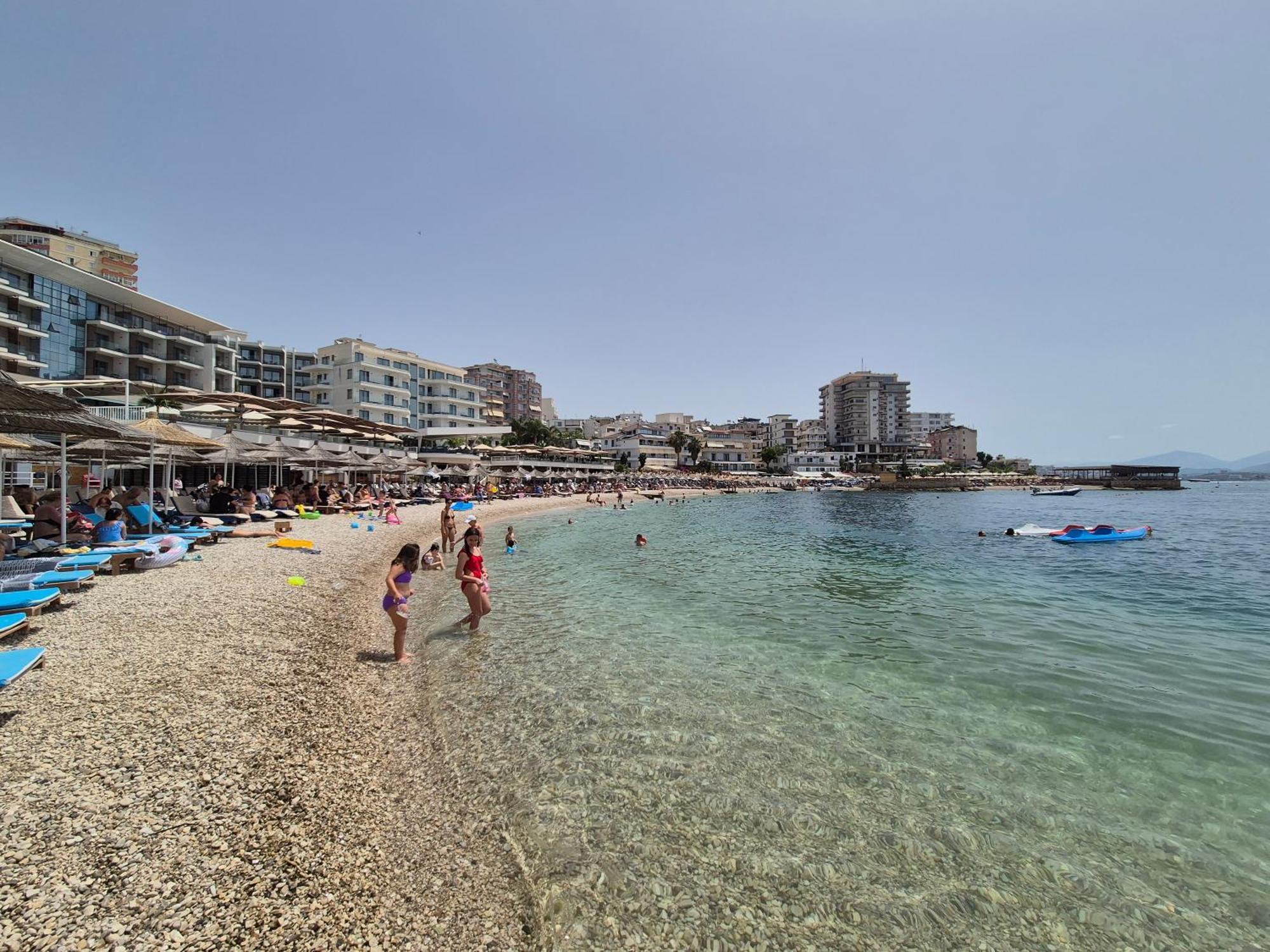 Sunny Apartament Saranda 2 エクステリア 写真