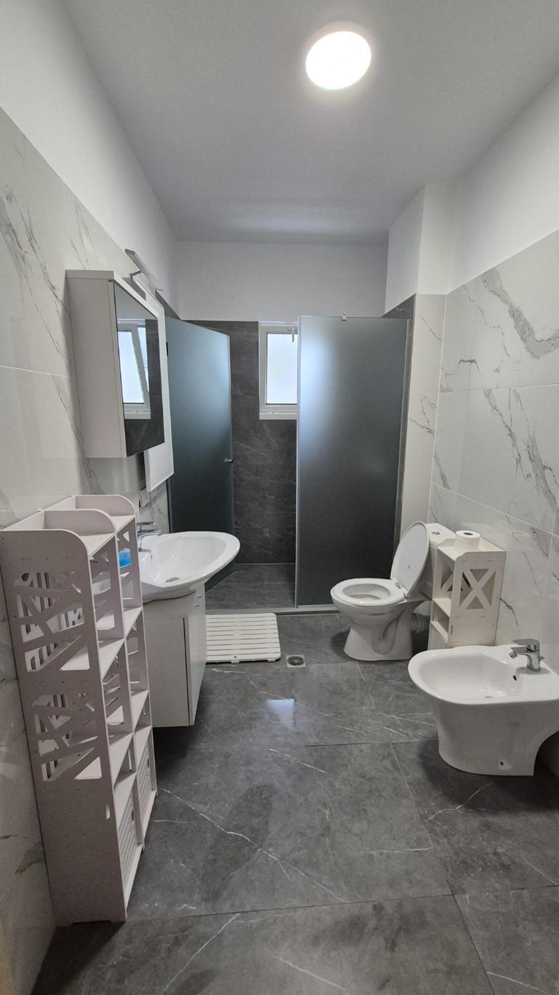 Sunny Apartament Saranda 2 部屋 写真